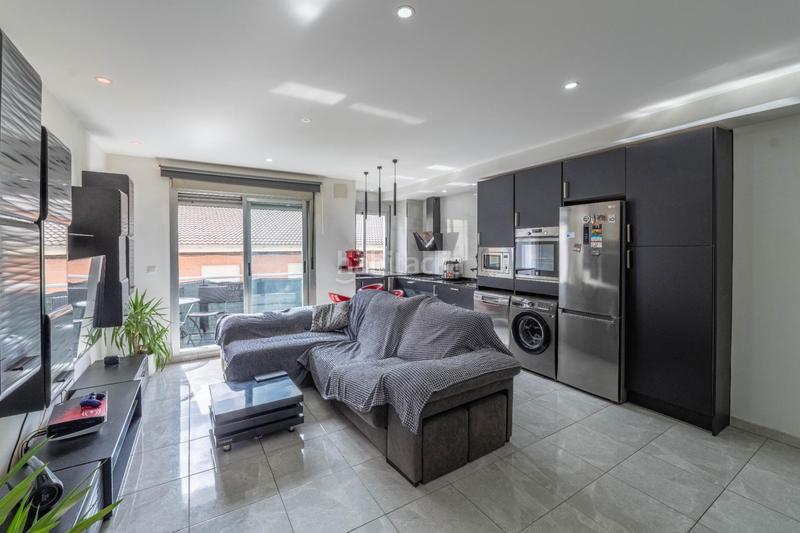 Foto 9704b5c8-3c08-4005-9c13-33a3198559a4. Pis amb calefacció aparcament piscina a Atarfe