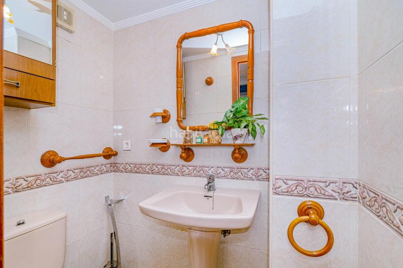 Foto c827b6fd-d264-409a-89f3-1bef7248687a. Appartamento in Fígares Granada