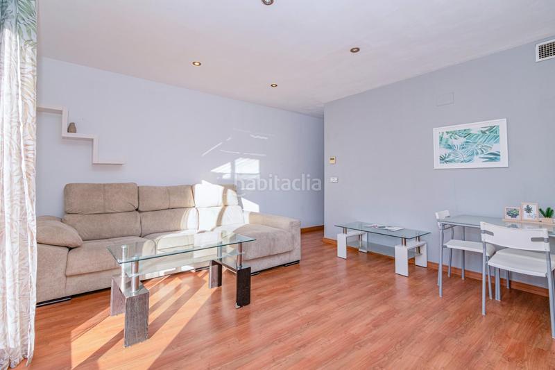 Foto a4c59518-ad09-44fc-8989-d4401d4b3257. Dachwohnung mit heizung parking in Las Tres Cruces Armilla