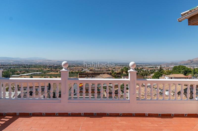 Foto ad16d926-2eff-49c8-90aa-d94ae611723e. Casa pareada amplio pareado para entrar a vivir en Jun