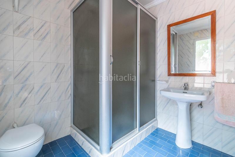 Foto d02b5b14-b088-4728-8e0d-cbdd4d053f4a. Casa pareada amplio pareado para entrar a vivir en Jun