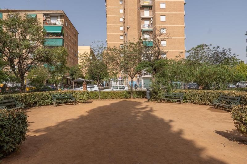 Foto f1e44fad-5651-4643-8736-a853bd412188. Flat in calle agustin lara 5 in Barrio de Zaidín Granada