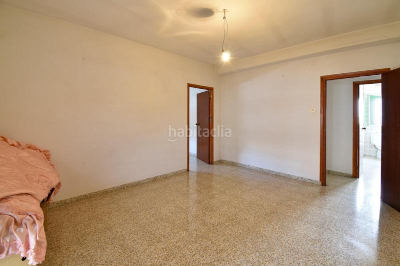 Foto 3e2333c8-7ca3-4432-a599-cbbd63f256e1. Casa amb aparcament a Maracena