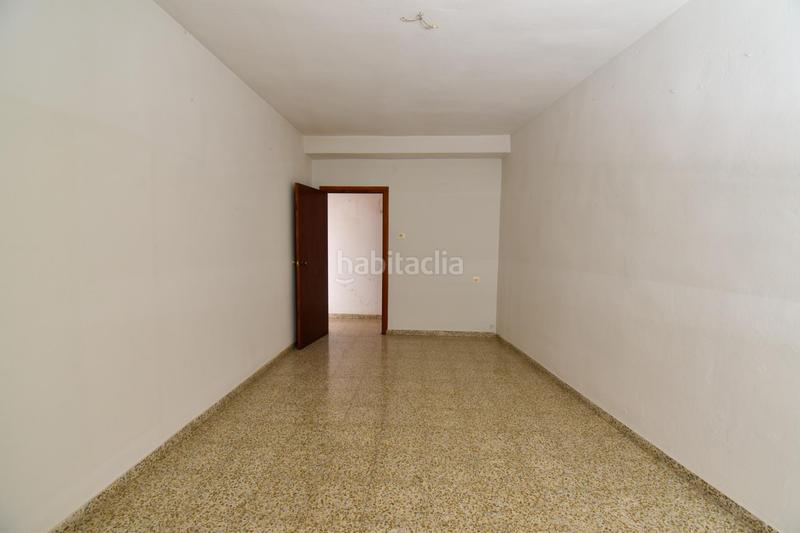 Foto d4229b88-a746-4b6b-9b36-88cf5947af1e. Casa amb aparcament a Maracena