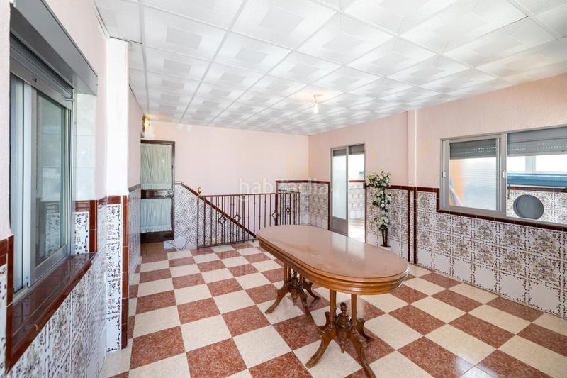 Foto c6d56d28-5c32-4858-a726-9a47301dc1d8. Casa adossada a Rosaleda - Juventud Granada