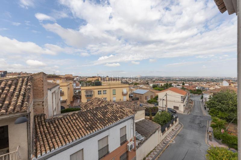 Foto 03f3156d-39d5-4057-96ca-5d04df873e1b. House with heating in La Zubia Ciudad Zubia (La)