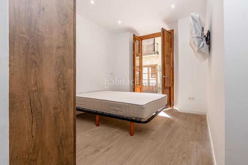 Foto 499e008a-e9ed-4c07-af68-966d96e74b93. Pis a calle gracia 34 a Centro - Sagrario Granada