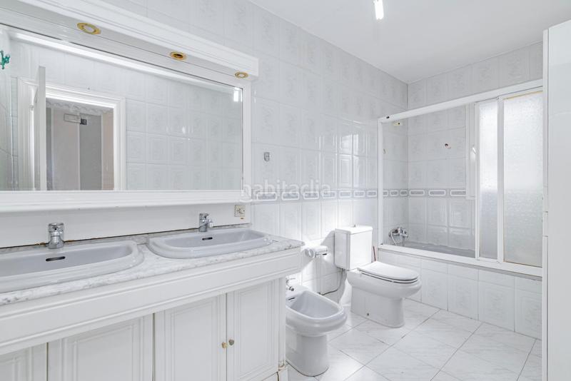 Foto b5f8e321-c763-46b0-8f60-2b96a44162ac. Chalet mit heizung parking pool in Barrio de la Vega Monachil