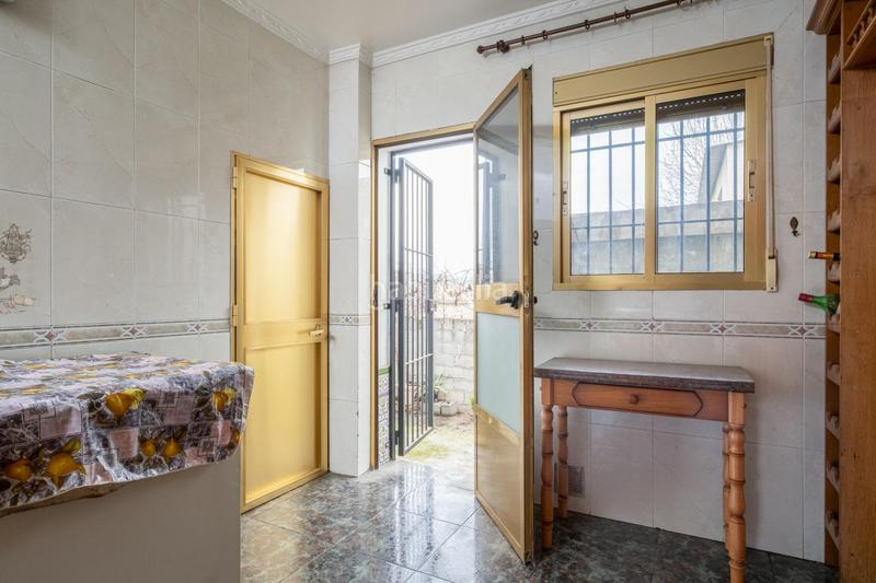 Foto 4bdf028b-9271-4d65-aeee-997cc0db3c89. Maison avec chauffage parking dans Moclín