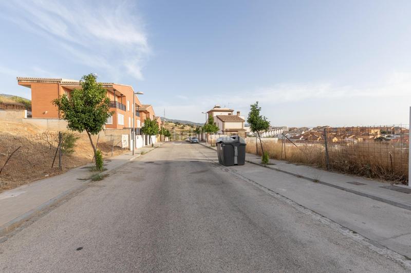 Foto 15104b3d-8450-430f-93ef-4466d2e9c3f5. Residential plot in calle malvasía 7 in Huétor Vega