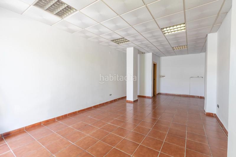 Foto f99bce0f-8ce1-4862-96ad-af5f52febce4. Local comercial a Maracena