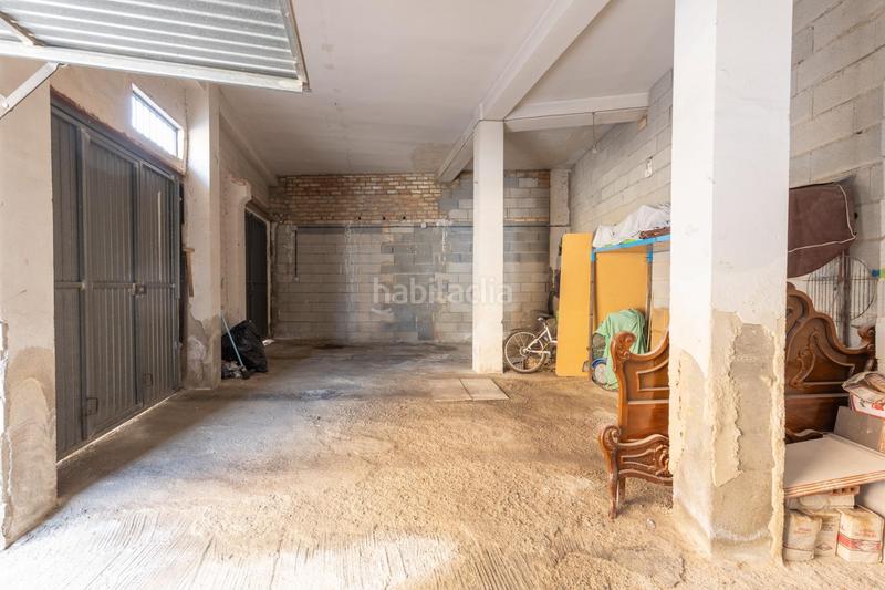 Foto ce9417ef-4a85-44b3-b98f-364209bce71a. Locale commerciale in Maracena