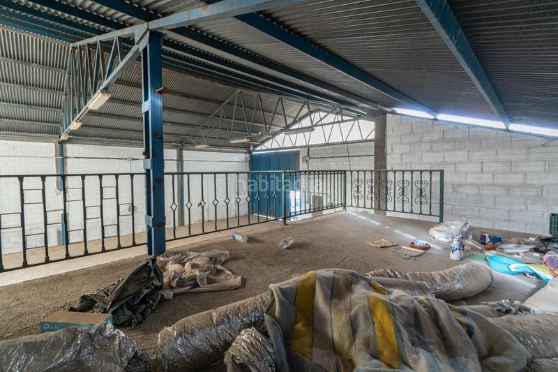 Foto 1244db3d-b022-471a-a2e8-724897c4646c. Fabrikhalle in Jun