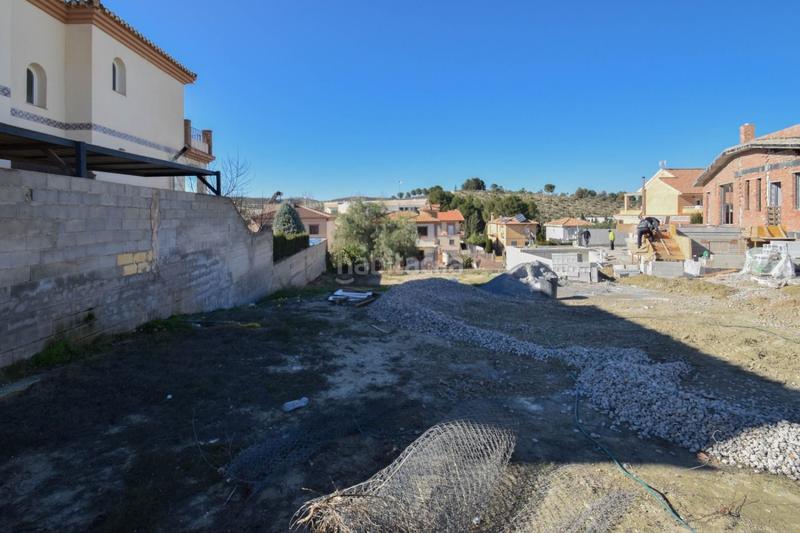 Foto ac8c5112-dbb3-4c4d-96bc-12187a41bb77. Terreno residenziale in calle rosalia de castro 4 in Alhendín