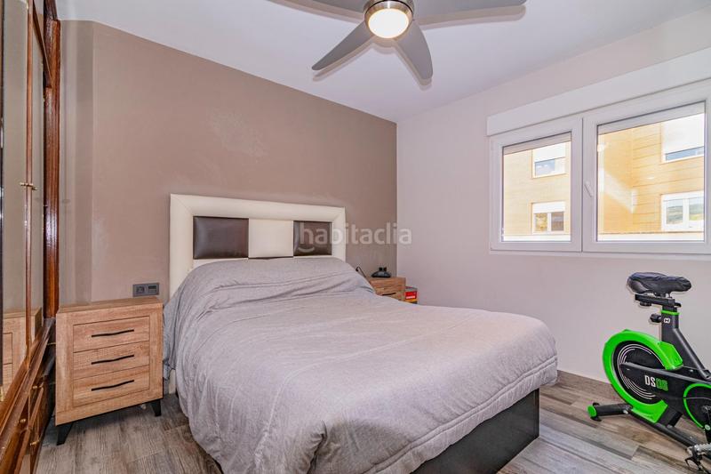 Foto a49b99d5-9672-47d8-aebc-20c476550c97. Appartamento con parcheggio in Barrio de Zaidín Granada