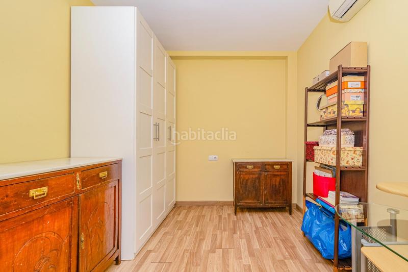 Foto e691f5c2-ce37-4f6f-92a9-722740d055e8. Casa adossada amb aparcament a Güevéjar