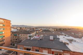 Flat in Avenida de Andalucía 97