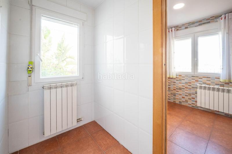 Foto 3f910fea-8d67-4396-8de3-991d428b090a. Maison jumelée avec chauffage parking dans Cúllar Vega