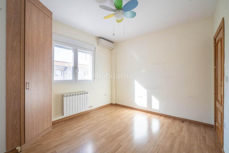 Foto 4b142c5d-d1da-47f6-83f8-f0e5b51ac27f. Maison jumelée avec chauffage parking dans Cúllar Vega