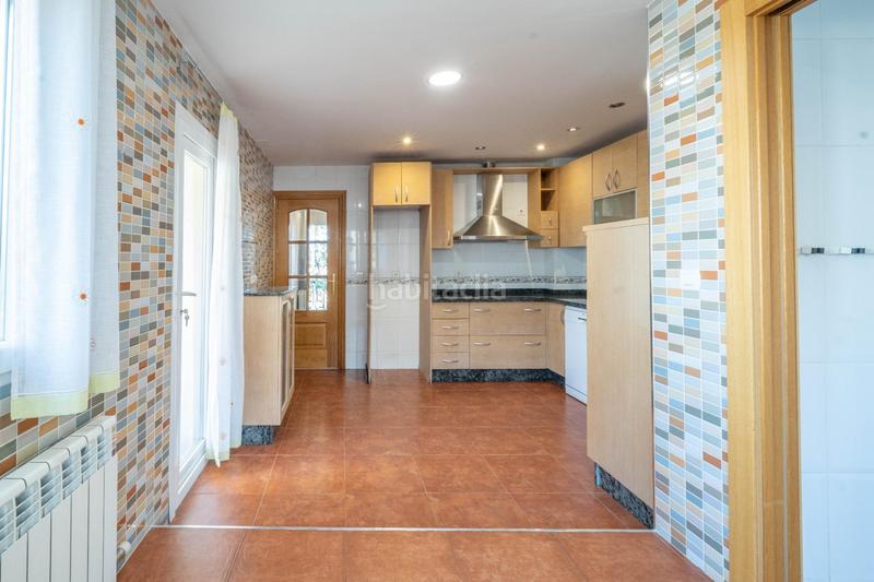 Foto 76ecd88a-4a64-4902-9ba8-acee27aed4fa. Maison jumelée avec chauffage parking dans Cúllar Vega