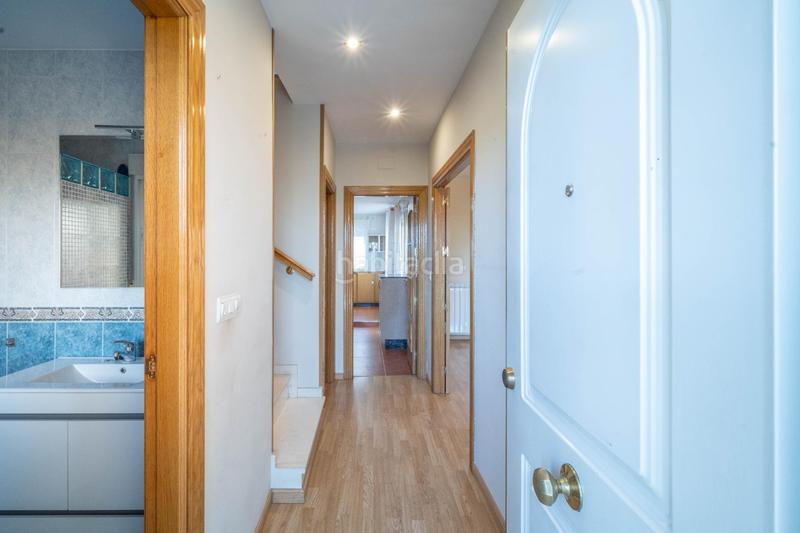 Foto 8ac4600b-7d86-4116-9fcb-475ed5a4e9f2. Maison jumelée avec chauffage parking dans Cúllar Vega