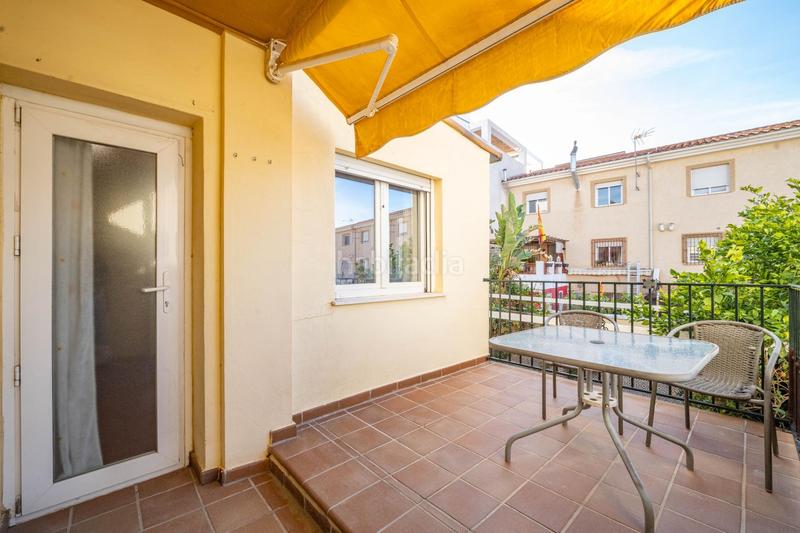 Foto bf2593c7-98c6-4bdc-a563-4c6045905224. Maison jumelée avec chauffage parking dans Cúllar Vega