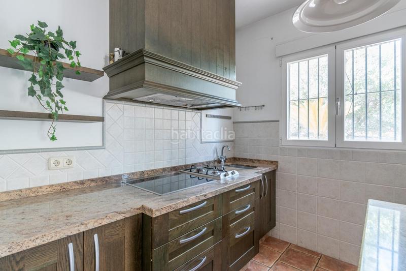 Foto b72d34ad-3c9e-4dbd-8bd3-7900b29beb87. Chalet avec chauffage parking piscine dans Villa de Otura