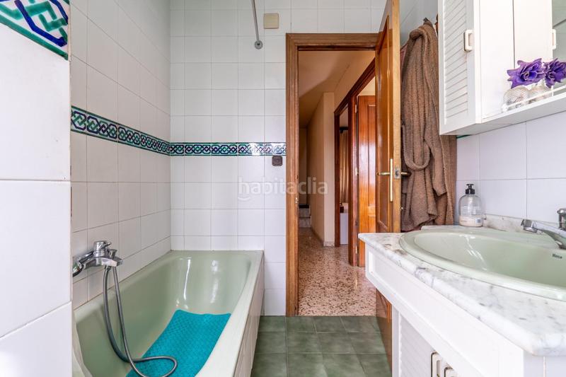 Foto 5a6b5fd1-040c-4932-bcda-703fe87d379e. Xalet a camino de la barrera (far) 58 a Fargue Granada