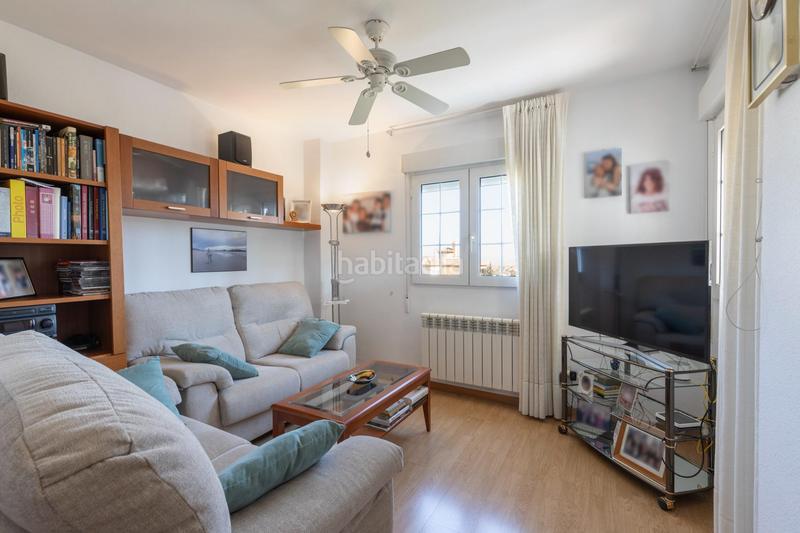 Foto 2b3fee66-b6dc-4e85-ae2a-f92c1d8a8b04. Chalet in calle calle del lirio in Gójar