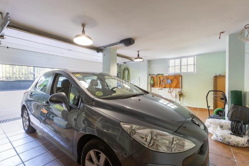 Foto 78b9140a-f9b1-4d1c-9a1a-8e08e6a2cf9a. Chalet in calle calle del lirio in Gójar