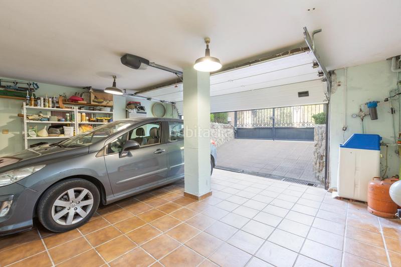 Foto 83184381-403c-422f-aa0a-6f59b065c120. Chalet in calle calle del lirio in Gójar