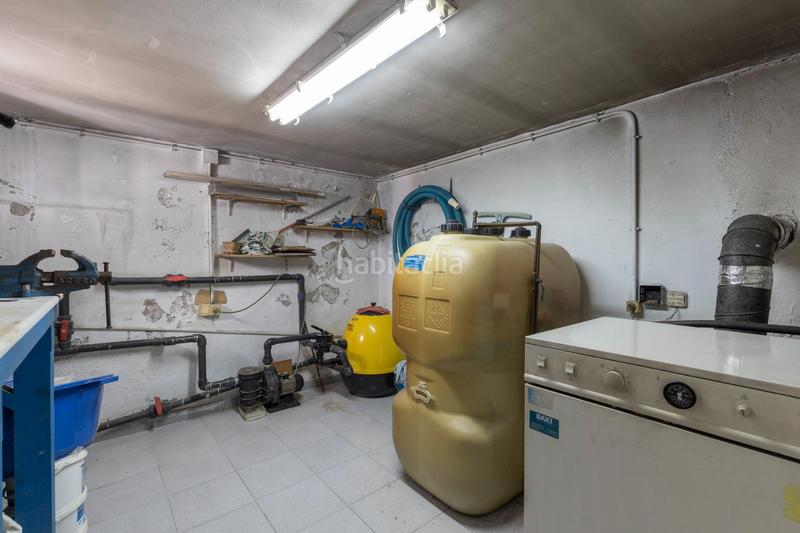 Foto bb30ab34-c860-4fd5-ba2e-8ae38a218ba9. Chalet in calle calle del lirio in Gójar