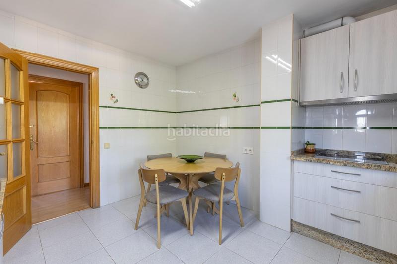 Foto dd0b31ef-91d3-4416-b903-a6a4590d20ec. Chalet in calle calle del lirio in Gójar