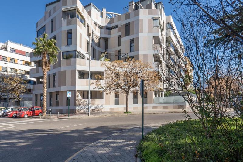 Foto 48c38591-b3db-4bc5-a752-b55c968cd189. Appartement dans calle jose luis perez pujadas dans Granada