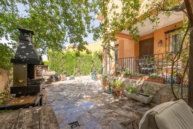 Foto 792b6455-55b5-4449-889a-83df62201004. Chalet with heating parking pool in Cumbres Verdes Zubia (La)