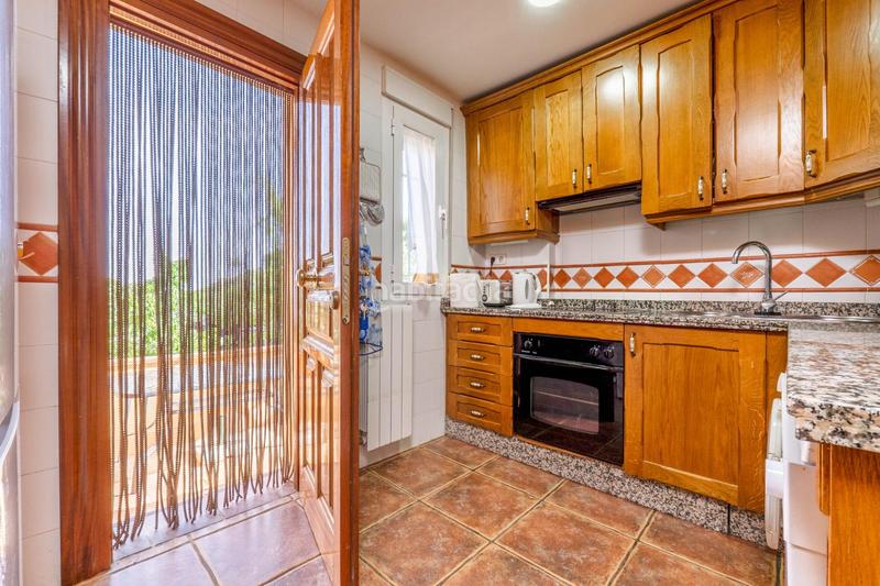 Foto 924b753c-2250-4cb4-bd45-cebce2b881e6. Chalet with heating parking pool in Cumbres Verdes Zubia (La)