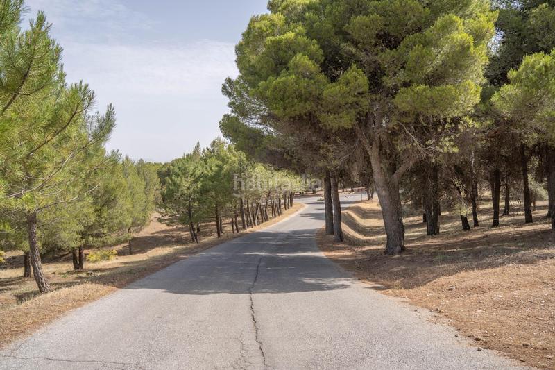 Foto b4e1515d-9864-4182-882b-7182a0023afb. Chalet with heating parking pool in Cumbres Verdes Zubia (La)