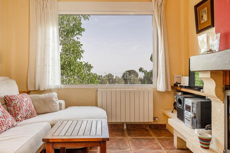 Foto bc20b5a6-cdf9-44e9-af33-3033f9fd1e0f. Chalet with heating parking pool in Cumbres Verdes Zubia (La)