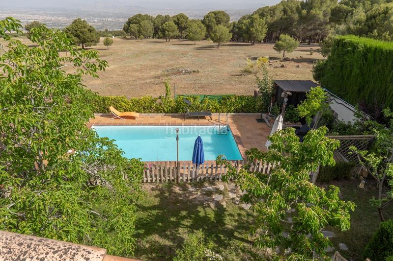 Foto bde30933-dc5d-438e-bedf-851035de2741. Chalet with heating parking pool in Cumbres Verdes Zubia (La)