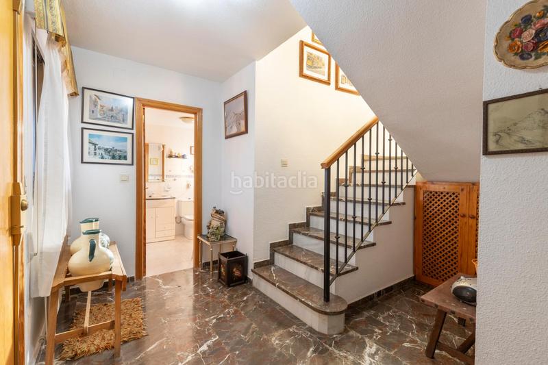 Foto 296cfea8-fe9b-4df1-86a0-f70229ad318d. Chalet avec chauffage parking piscine dans Albolote