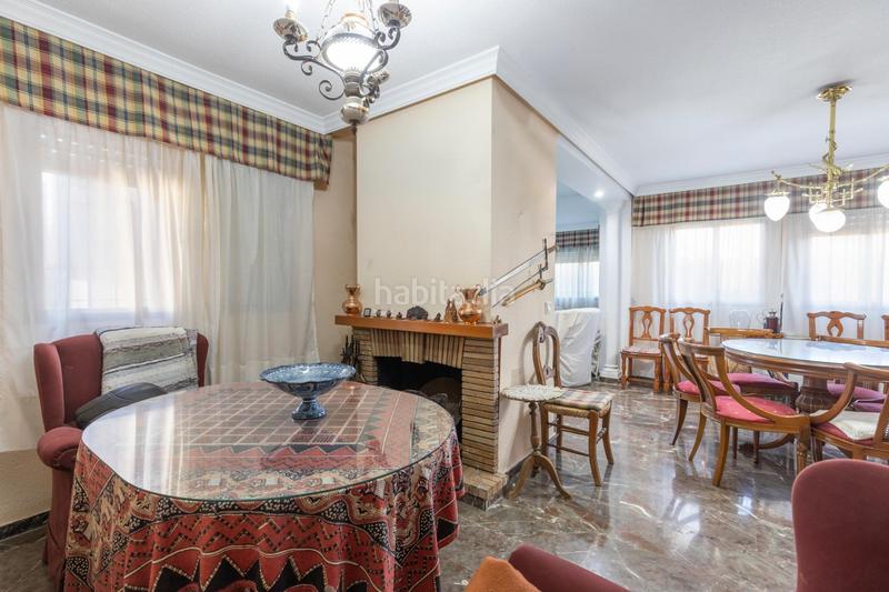 Foto 536805da-1f43-426b-8e07-ec19e8a6a4de. Chalet avec chauffage parking piscine dans Albolote