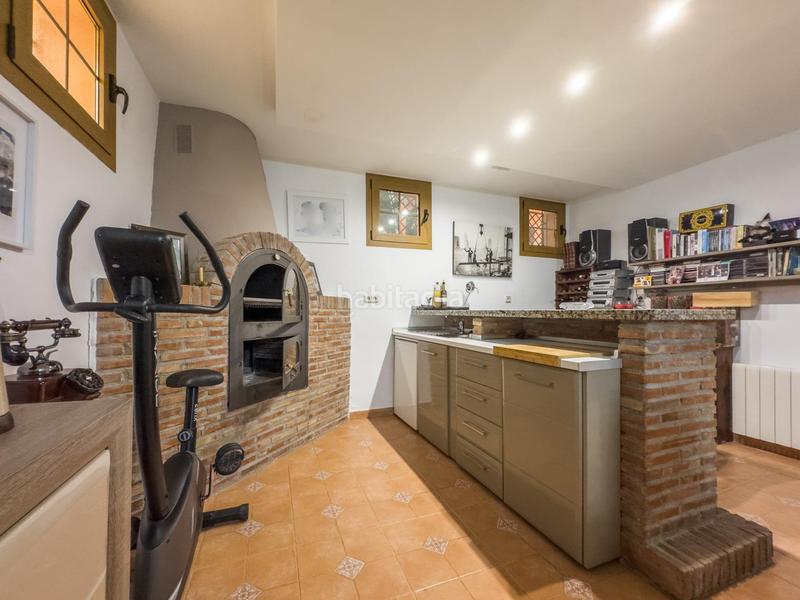 Foto 524da8bd-c946-4caf-a94a-bc4c7bde2f1b. Casa a calle la rioja 15 a San Francisco - El Chorrillo Gabias (Las)