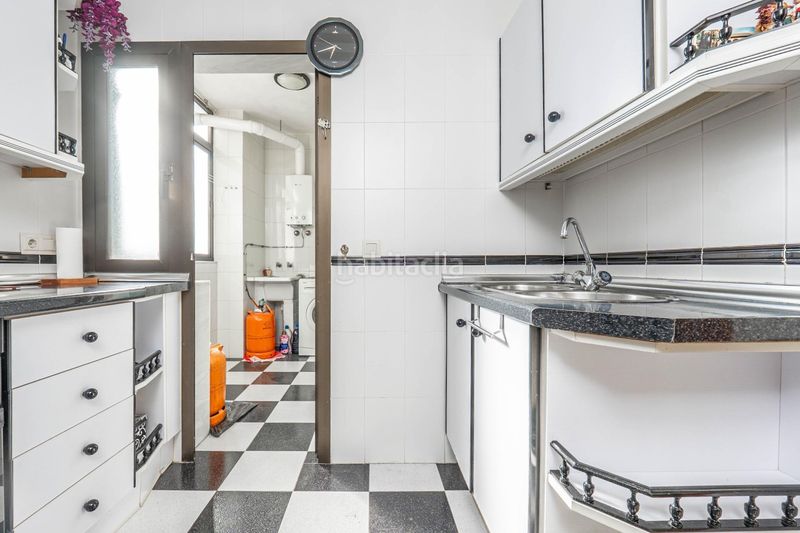 Foto 8e95f1ed-fbd4-4ed3-9e86-4849f52096d2. Pis a Atarfe