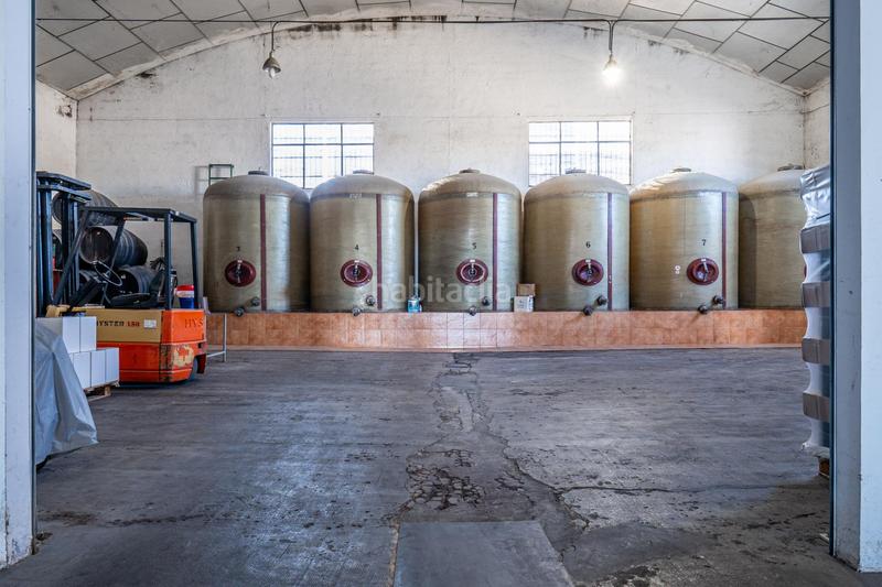 Foto 21a7a879-19c7-41d5-8ccc-f3dbc6c36ca8. Locale commerciale in Urbanizaciones Alhendín