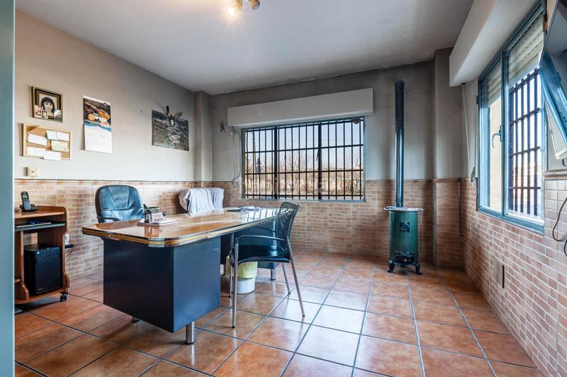 Foto 7833686c-ca46-4af2-876e-56aeb8d3d5a3. Locale commerciale in Urbanizaciones Alhendín