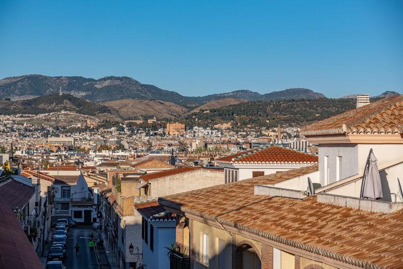 Foto 06f0d9aa-11d7-4145-84b0-4bc5aaa5af6a. Attique avec parking dans San Antón Armilla