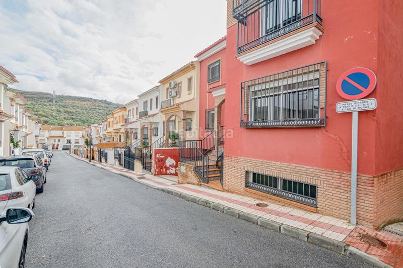 Foto 6c16d150-0989-459c-9b46-1757465674f3. Semi detached house with parking in Güevéjar