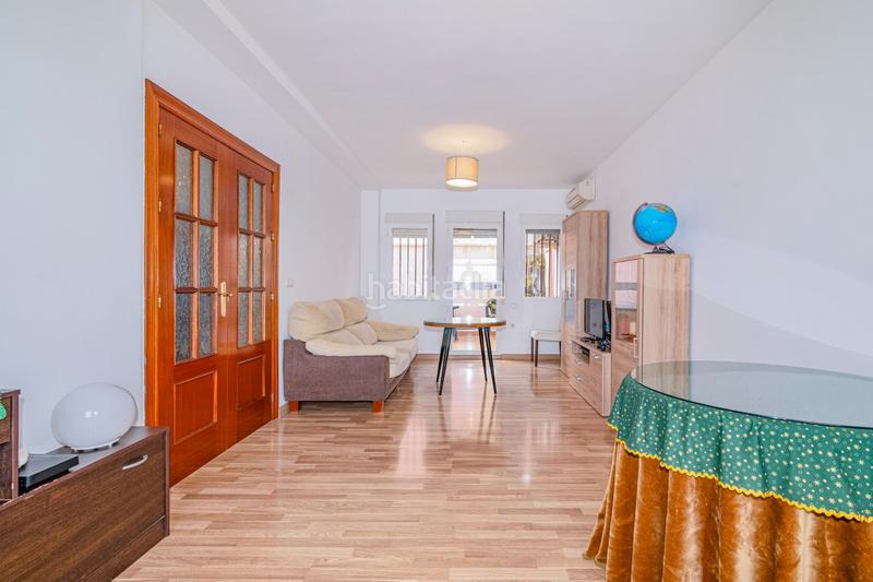 Foto af422326-1ac6-43e7-8b77-87f3b939aae7. Semi detached house with parking in Güevéjar