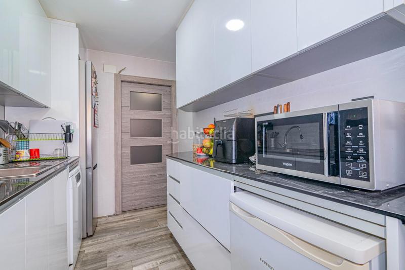 Foto 5ae95089-ad48-4379-b02e-fea7cd293c5b. Appartamento con parcheggio in Barrio de Zaidín Granada