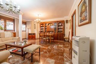 Etagenwohnung  San jose baja. Quieres vivir en el centro con todas las comodidades?